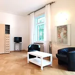 Am Festspielhaus Appartementhaus Dr Vetter *